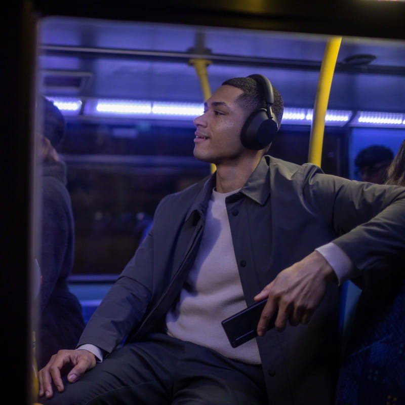 Sony WH-1000XM5 Preto - Imagem 4